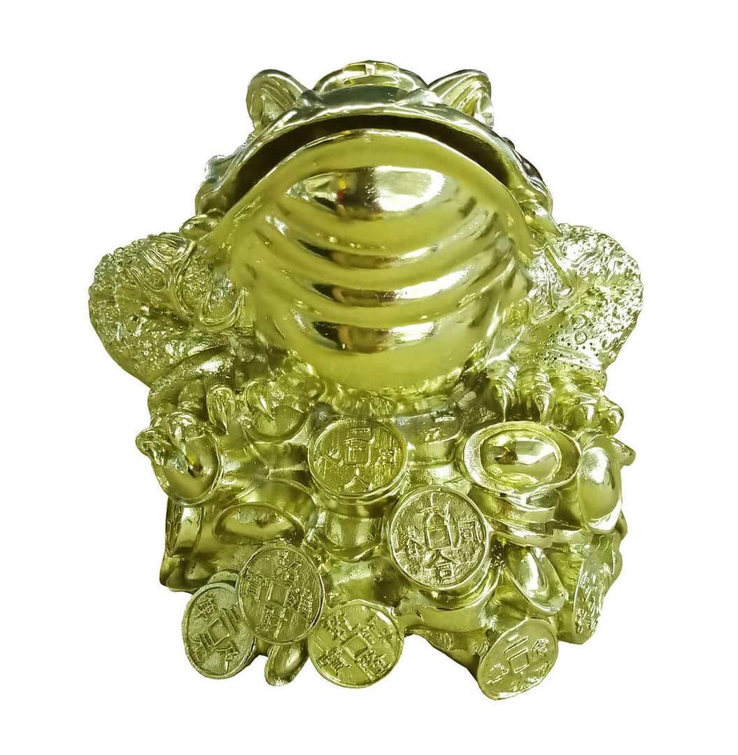 Statue in beautiful color of pvd titanium gold coating