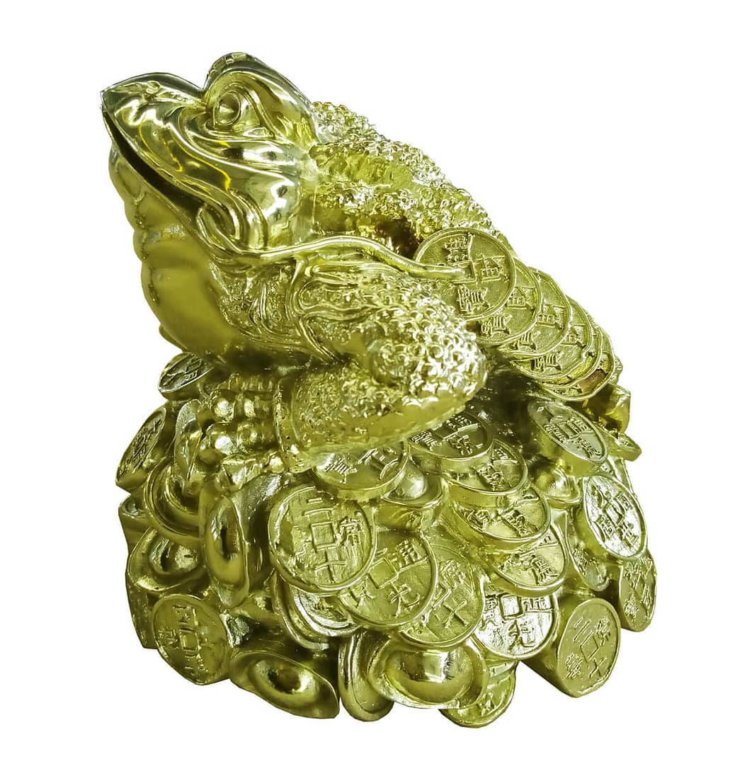 Statue in beautiful color of pvd titanium gold coating