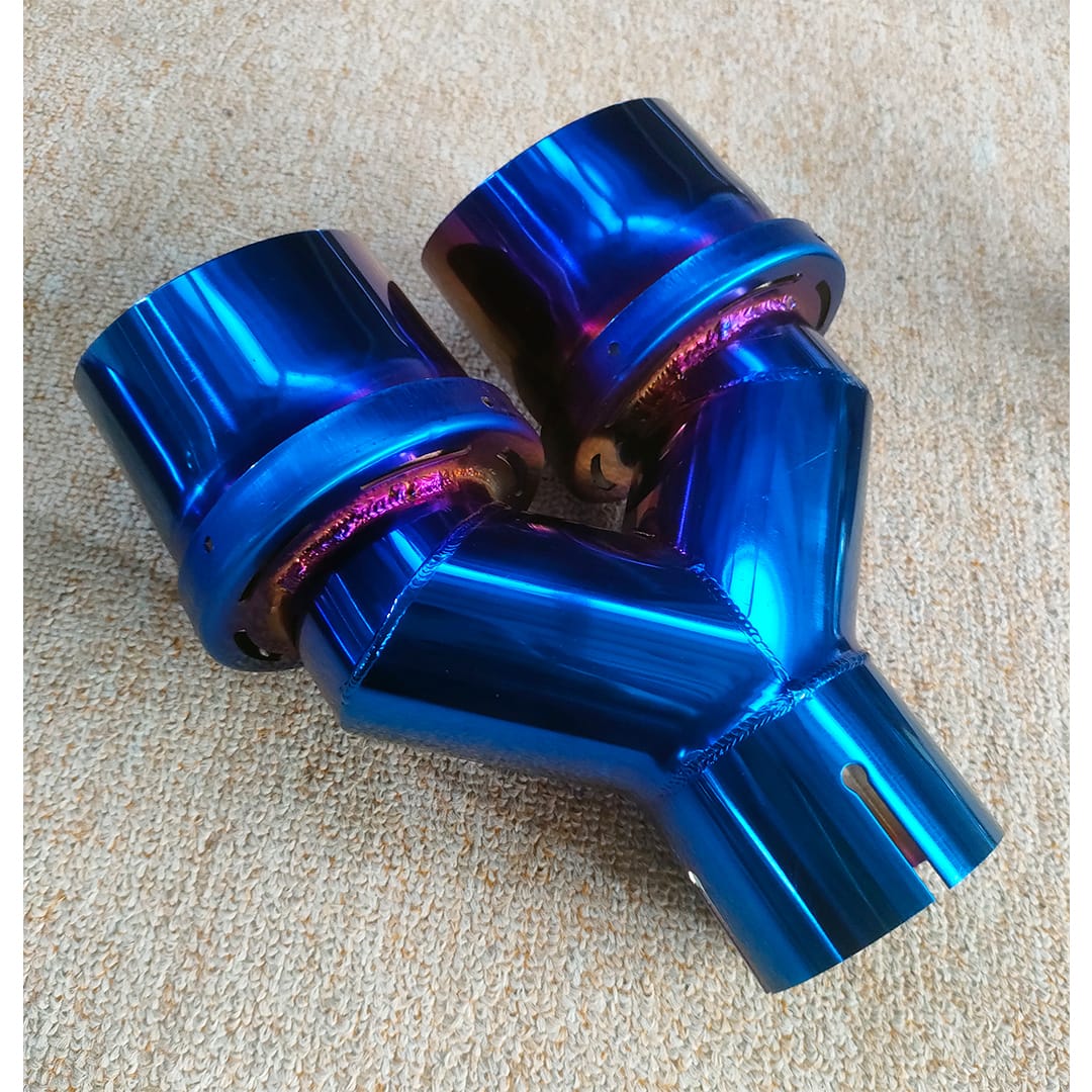 Exhaust in pvd titanium blue colo