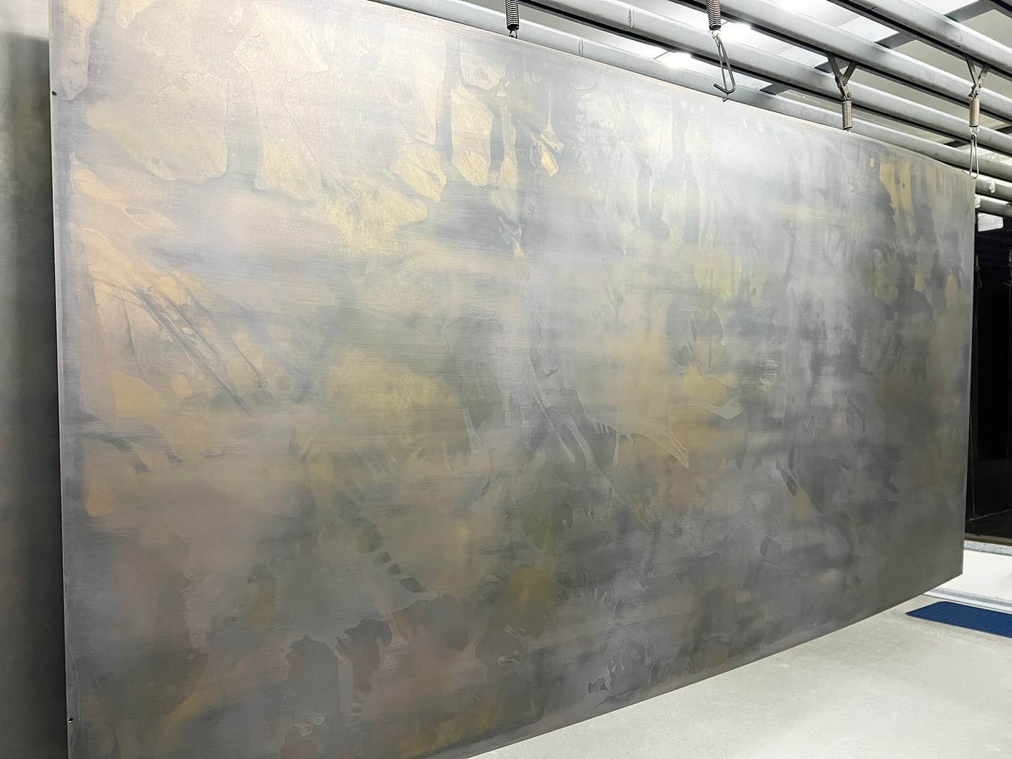 Stainless steel with a distinctive Burnished Patina S finish