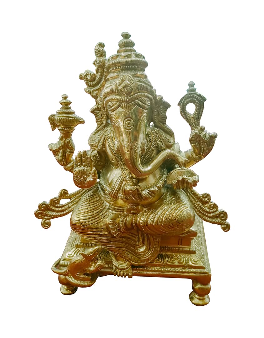 Statue coated in gold color